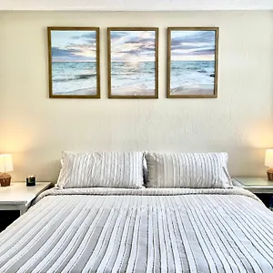 Sunset Daytona Beachfront Apartment