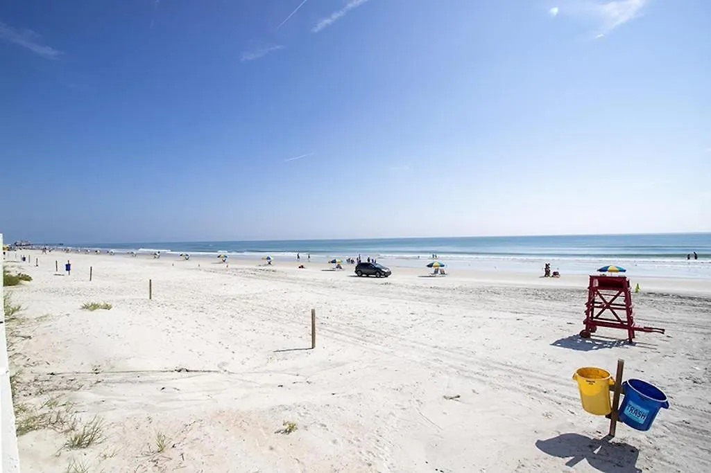 Seabliss, Oceanfront 1St Floor Cozy Condo Daytona Beach Apartment